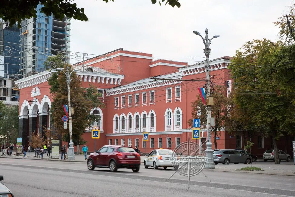 рядом с домом офицеров. дом офицеров воронеж. дом офицеров (пр. буденновский, 34). воронеж дом офицеров проспект революции.