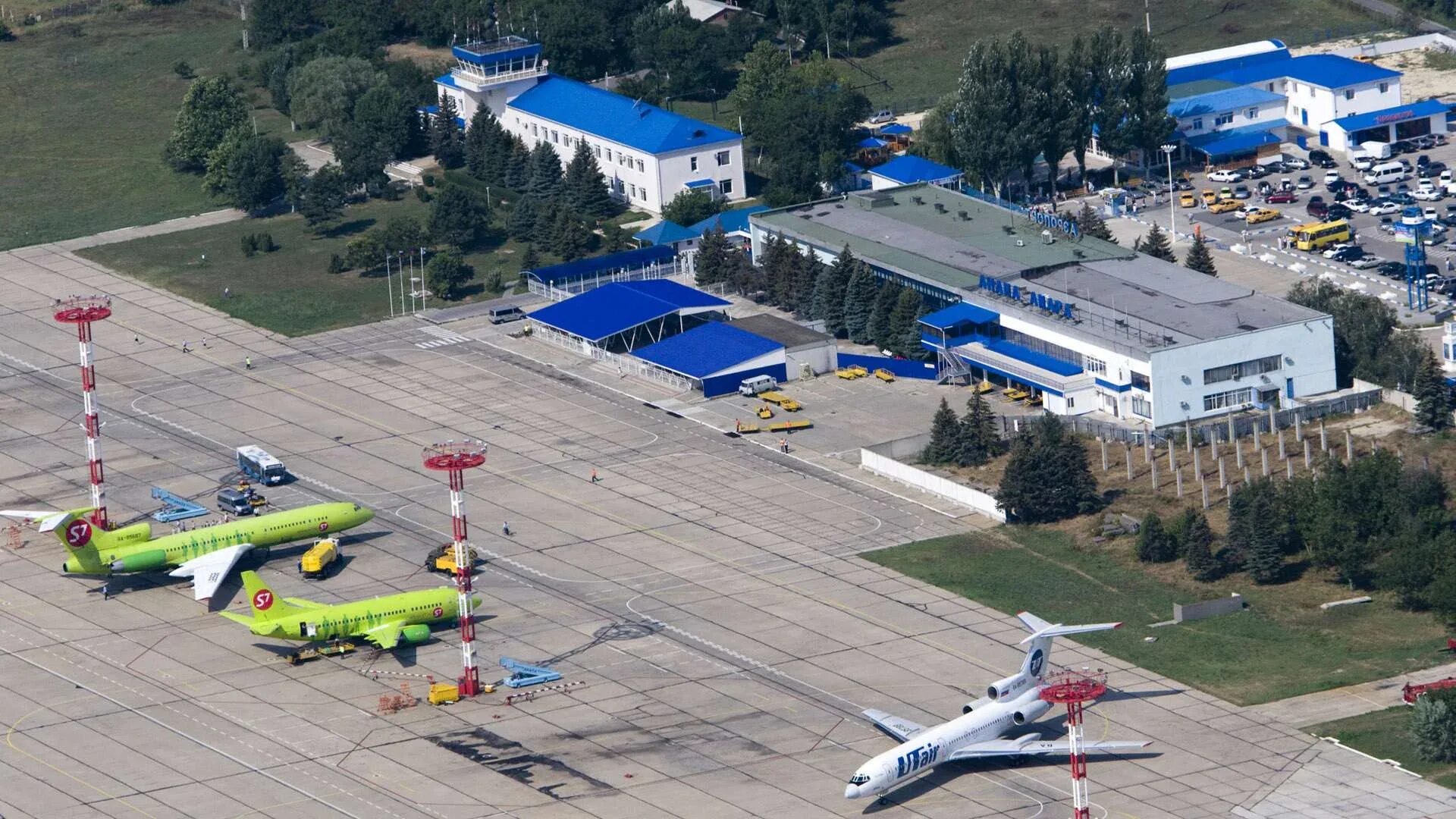Коккинаки. Аэропорт анапа витязево. Самолетов город анапа. Аэропорт витязево. Международный аэропорт «витязево».