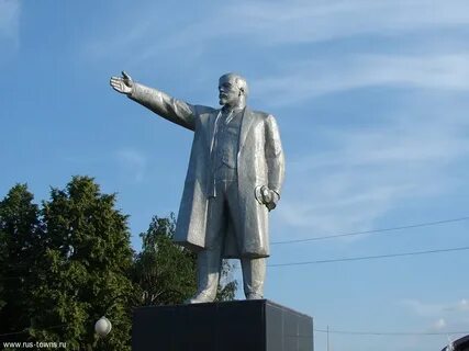 В каких городах есть памятник ленину