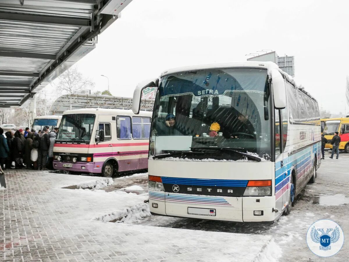 Мариуполь автовокзал. Таганрог новоазовск автобус. Автобус донецк. Таганрог новоазовск автобус. Варианты маршрутов.