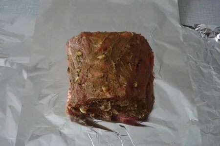 Мясо с горчицей в духовке в фольге