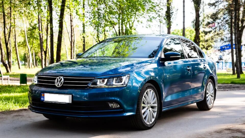 Volkswagen jetta отзывы. Фольксваген Джетта 8. Фольксваген Джетта 2014 1.8. Фольксваген Джетта 1.8. Jetta 1.8 TSI.