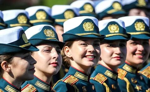 Строй женщин