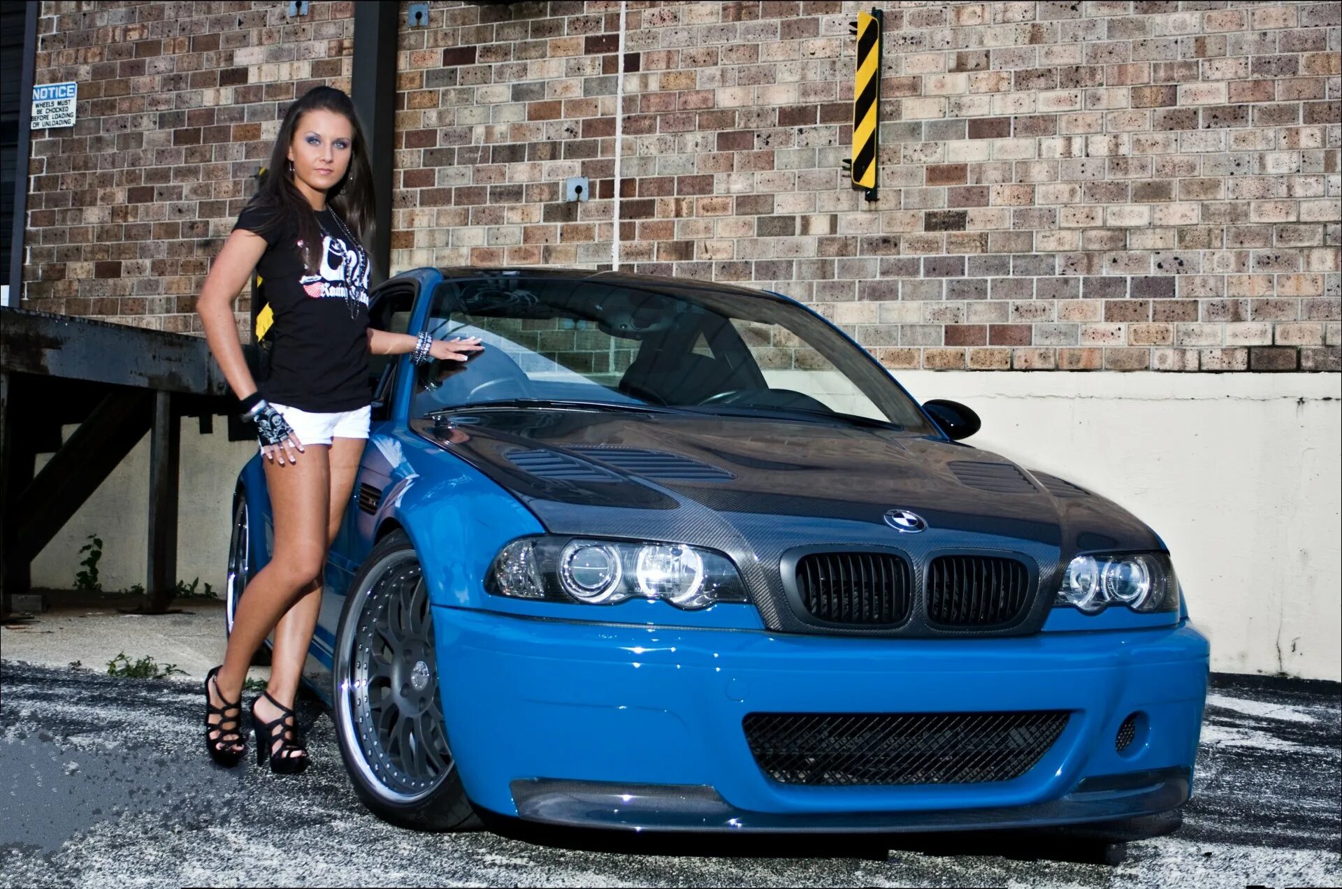 Девушка и бмв е46. Bmw e46 и девушки. Бмв м4 девушка. Bmw f30 девушка. Фотосессия с бмв.
