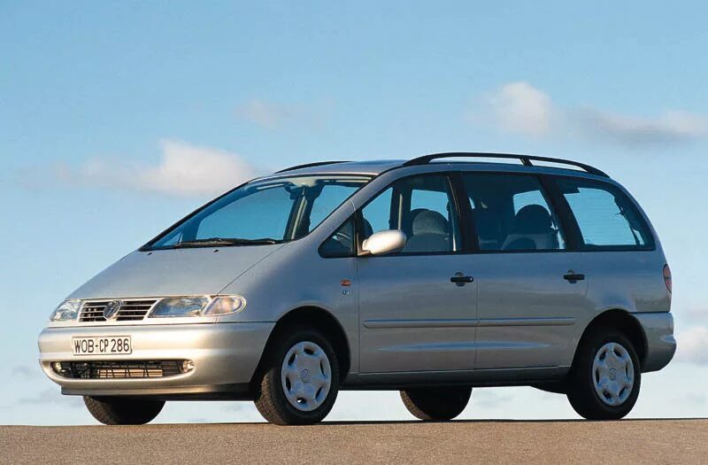 Шаран 2000 года. Фольксваген Шаран 1995. Volkswagen Sharan i. Фольксваген Шаран в 5. VW Sharan 1997.