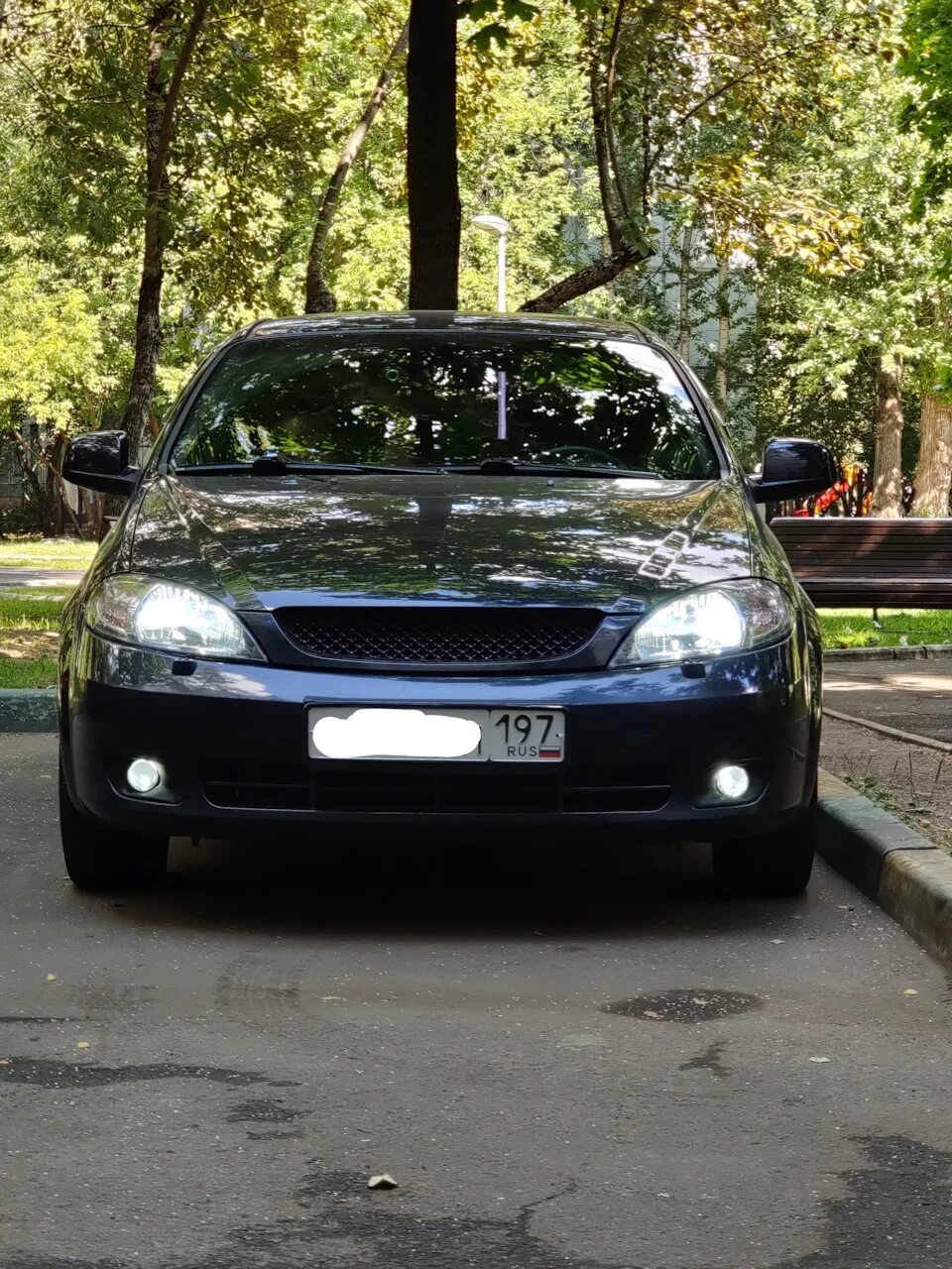 Лачетти седан 2005 ПТФ. Туманки Шевроле Лачетти. Противотуманки Chevrolet Lacetti хэтчбек. Лачетти хэтчбек 1.6 туманки. Противотуманные фары лачетти седан