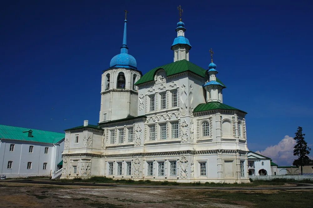 Посольский монастырь на байкале. Посольский свято-преображенский монастырь бурятия. Посольский спасо-преображенский монастырь бурятия. Посольский мужской монастырь на байкале. Посольское байкал.