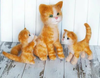 Рыжая игрушка