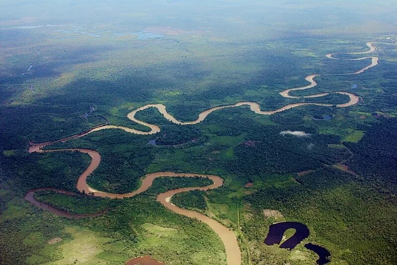 Куда впадает река хуанхэ. Лессы Китай Хуанхэ. Бассейн реки Хуанхэ. Речной бассейн Хуанхэ. Хуанхэ пролив.