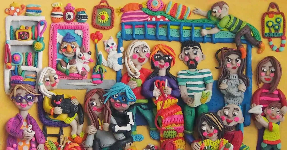 Слепить из пластилина семью. Детский пластилин. Лепка семья в подготовительной. Лепка для детей. Поделки из пластилина для малышей.