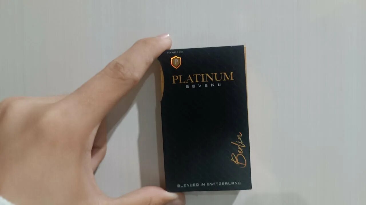 Сигареты platinum seven blue. Сигареты платинум севен 7 блэк нано. Платинум севен блэк компакт сигареты. Сигареты platinum seven 7. Сигареты platinum seven blue.