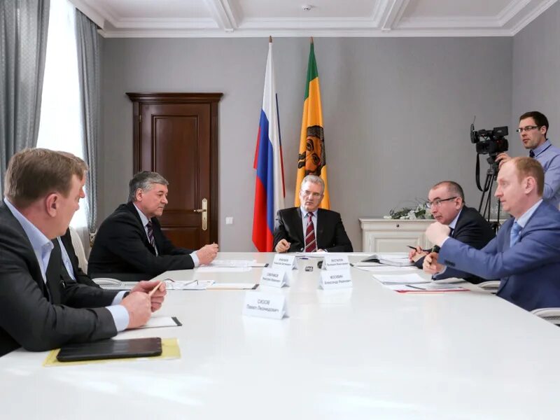 Завод власть труда нижний ломов. Завод власть труда. Фанерный завод нижний ломов. Нижнеломовский фанерный завод власть труда. Фанерный завод пенза.