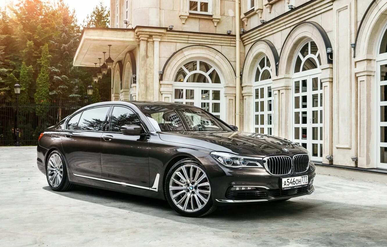 Bmw 7 series. BMW g11/g12. БМВ 7 седан. БМВ 7 g12. BMW g12 седан.