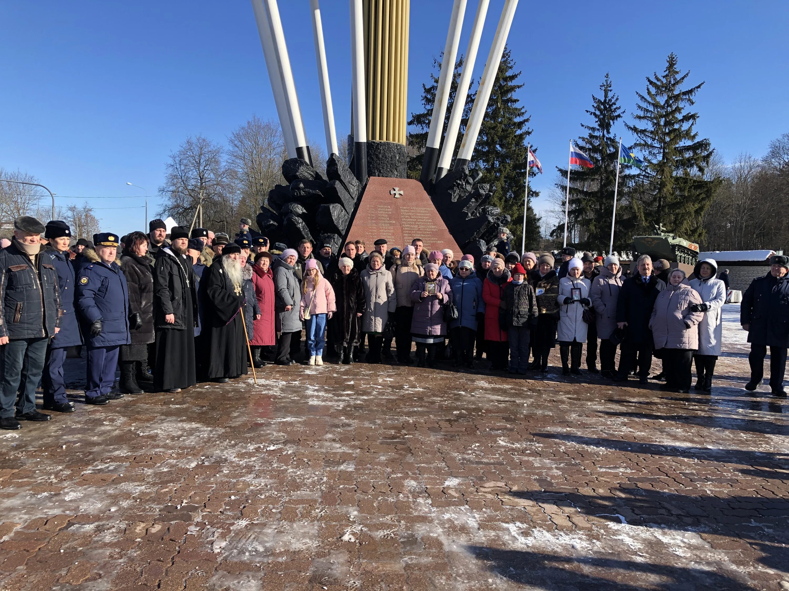 Гибель псковской роты. Псковская дивизия погибшая. Псков десантной. Псковские десантники. Шесть десантников 6 роты.