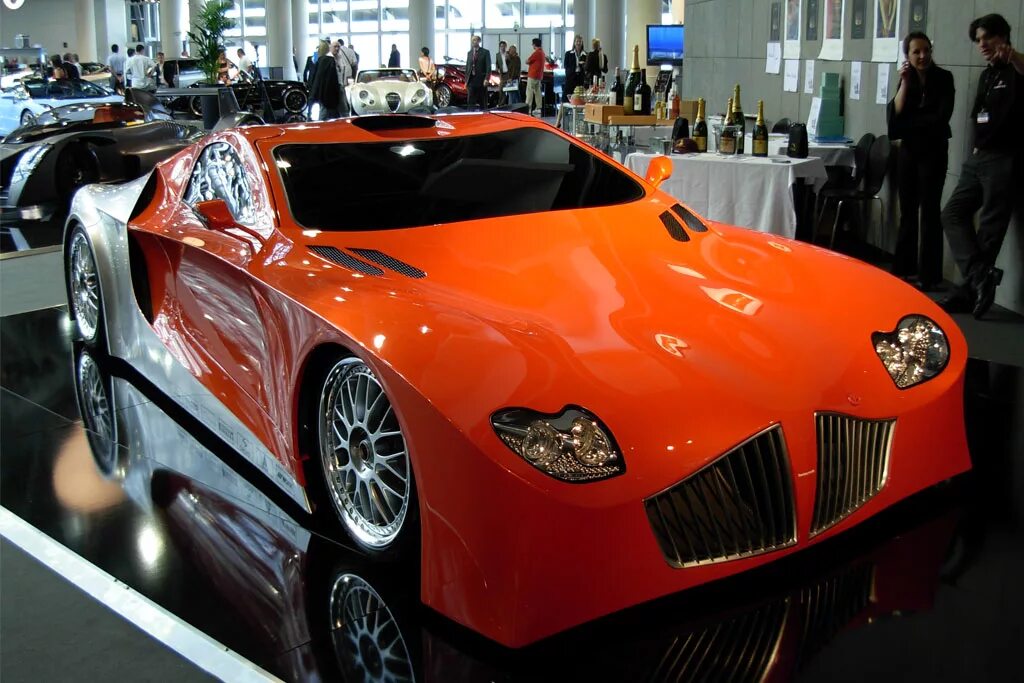 Bugatti super sport 300+. Мотор devel sixteen 5000 л. Самая быстрая машина в мире ssc tuatara. Самые самые автомобили планеты. Hennessey venom gt.