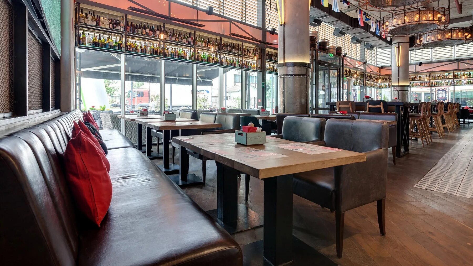 Ресторан zames в кунцево плаза. Замес ресторан бутово. Каширская плаза рестораны. Zames bar афимолл. Ресторан zames в кунцево плаза.