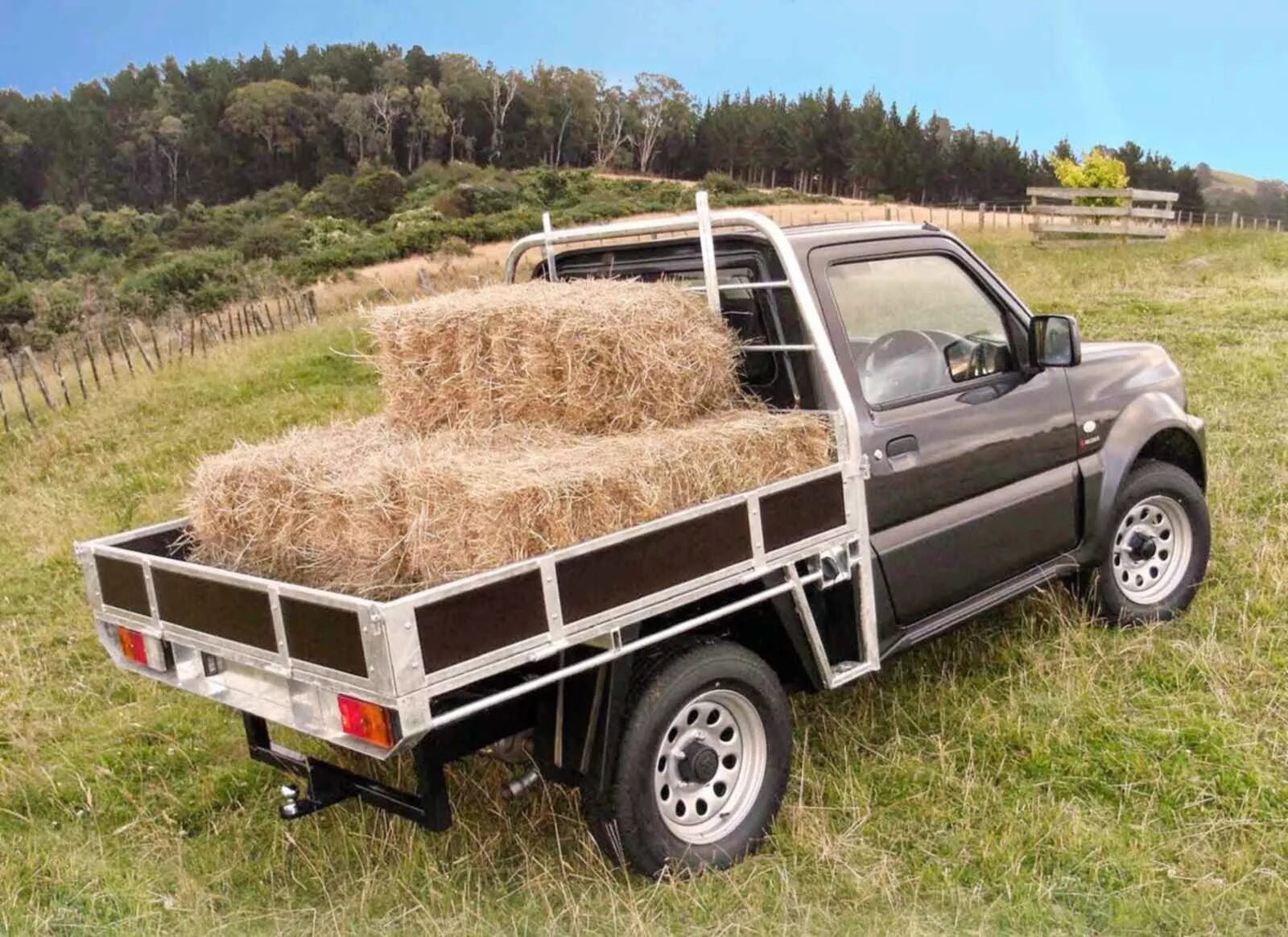 Пикап полный привод. Suzuki Samurai Pickup. Сузуки Джимни пикап. Сузуки Джимни с кузовом. Полноприводные Пикапы однорядные foton.