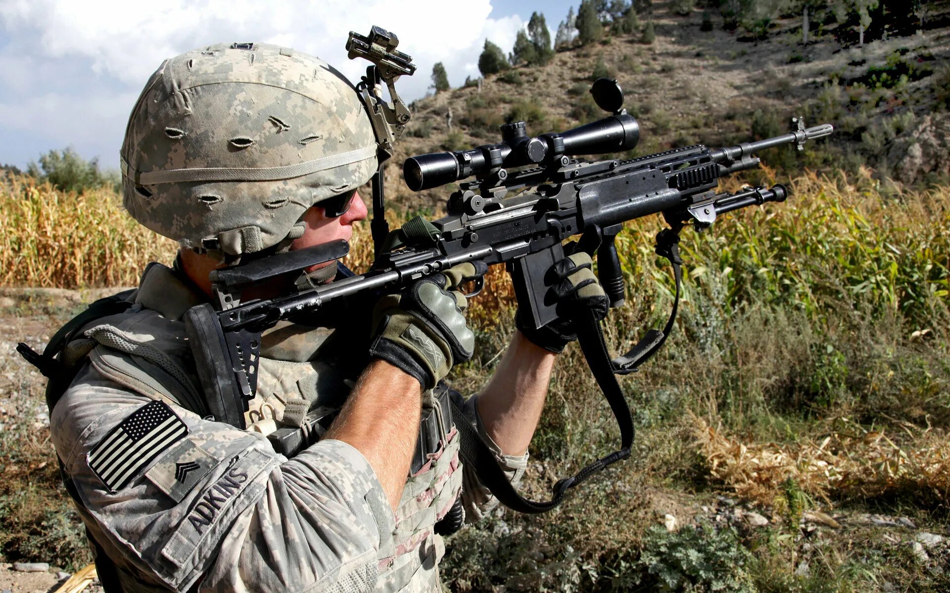 Военные развлечения. Mk14 EBR. Солдаты США С MK 14 EBR. M14 snayper. Снайперская винтовка MK 14.