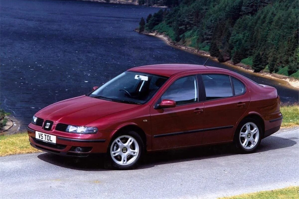 Сеат 2000 года. Seat Toledo 2. Seat Toledo II 1999. Seat Toledo 1999. Seat Toledo mk2.