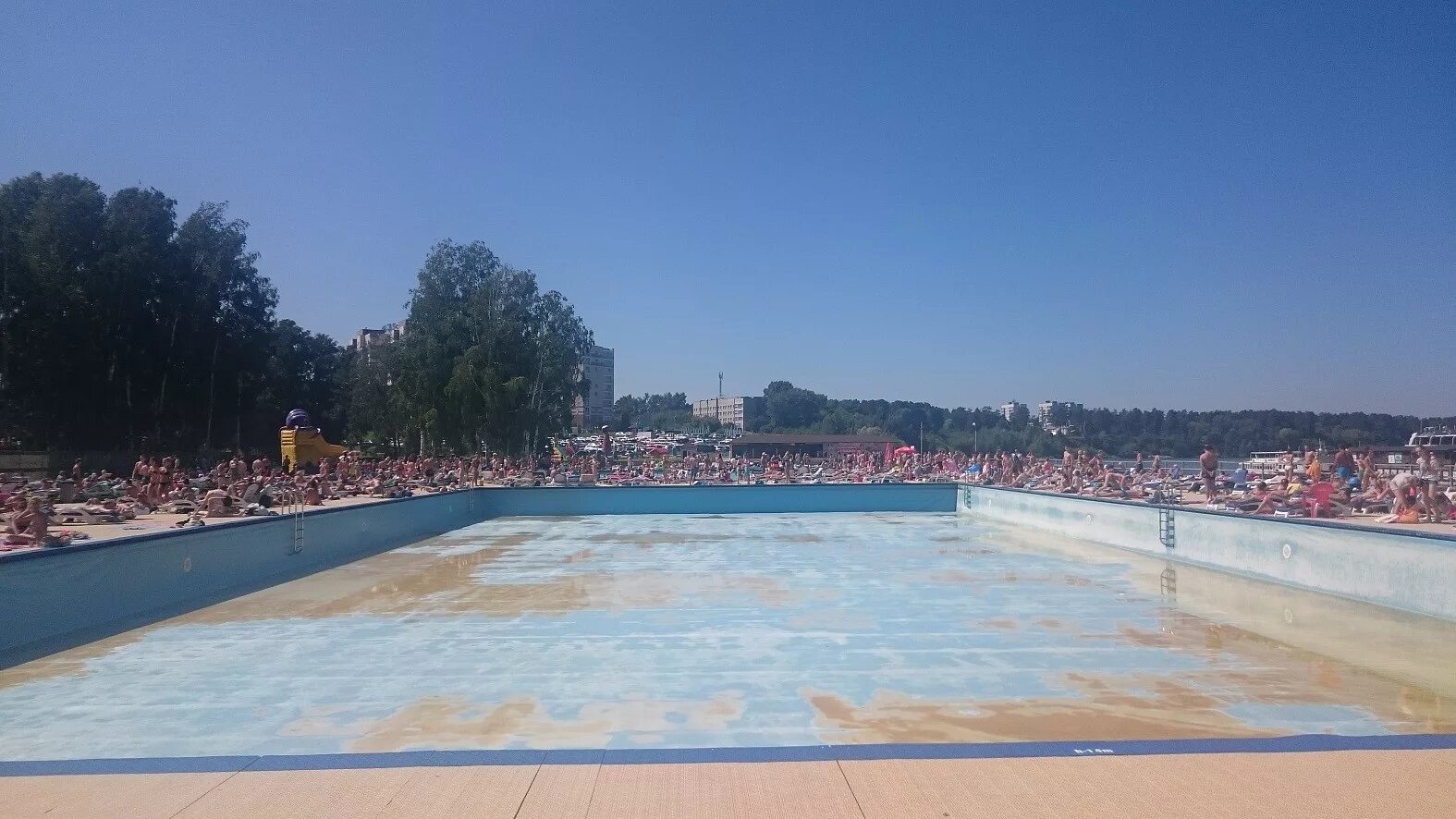 Бассейн в новосибирске отдохнуть. Бассейн в новосибирске отдохнуть
