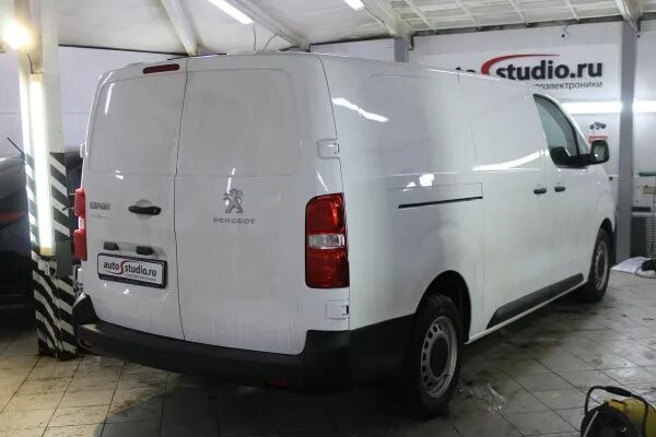 Пежо эксперт кондиционер. Пежо эксперт фургон 2020. Peugeot expert. Динамики в пежо эксперт. Peugeot expert iii | 2016>.