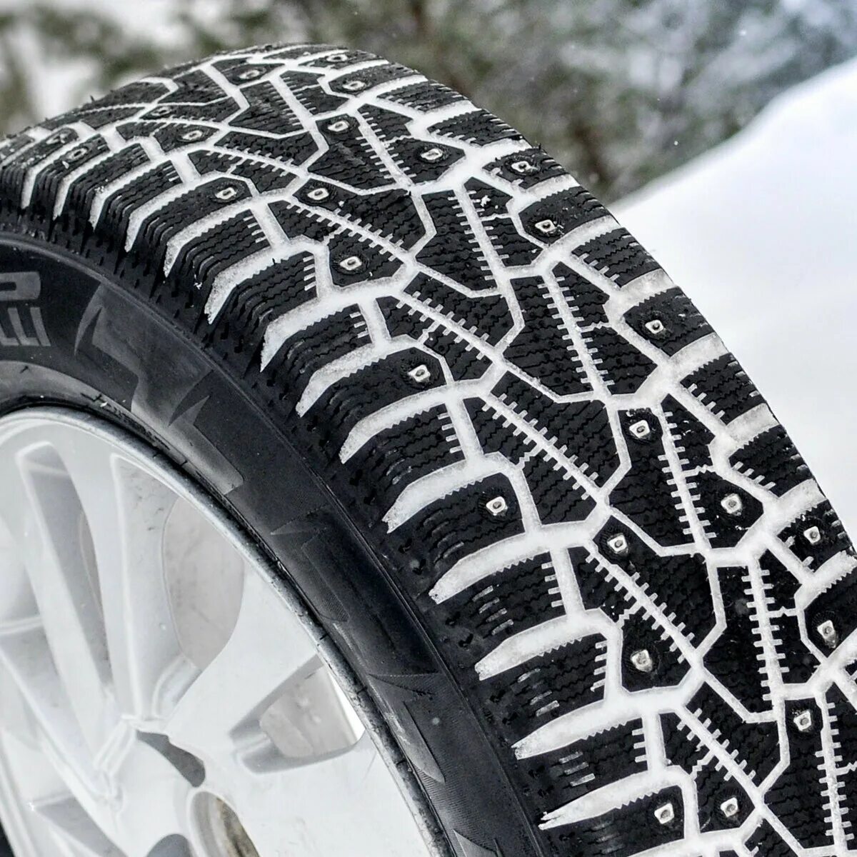 Пирелли айс 215 65 16. Pirelli Ice Zero 245 45. Pirelli Ice Zero 94t. Pirelli Winter Ice Zero 2. 275 45 R20 Pirelli Ice Zero.