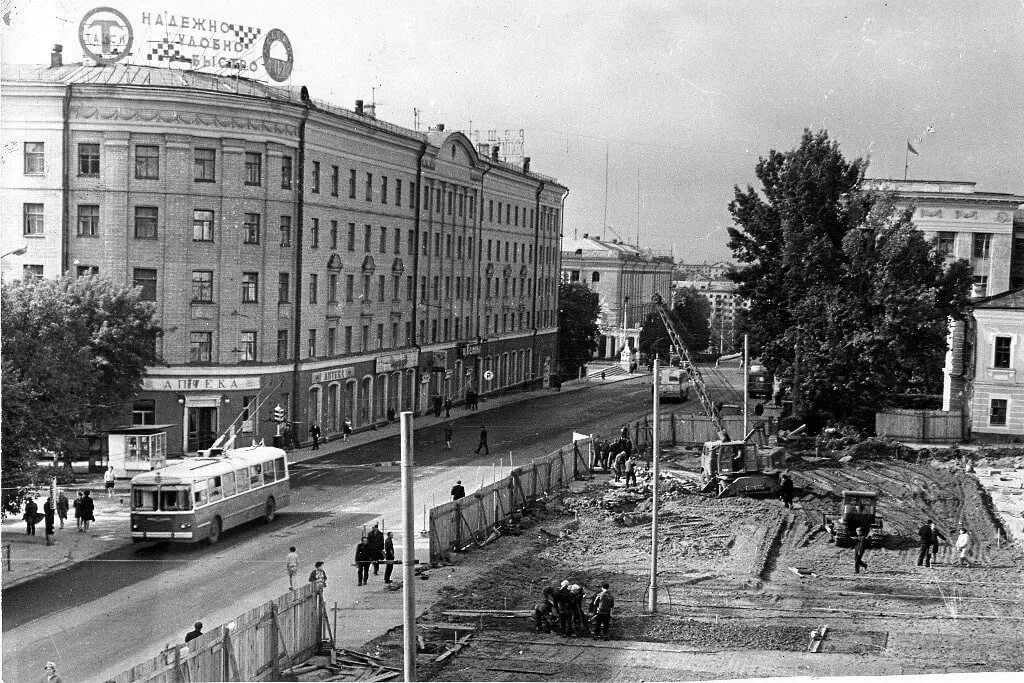 Брянск ул ленина. Старый город Брянск. Брянск СССР. Площадь Ленина Брянск. Брянск 1960.