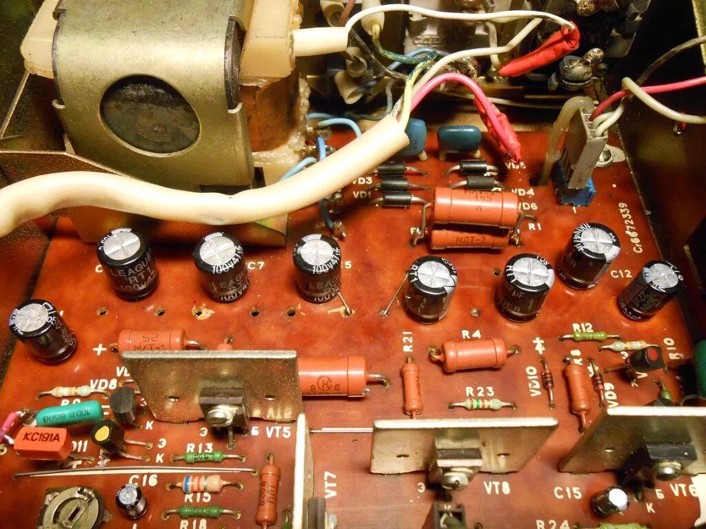 комплект радиотехника у-101-стерео. блок питания радиотехника у 101. радиотехника у101 плата питания. предусилитель радиотехника уп-001. усилитель радиотехника у-101-стерео.