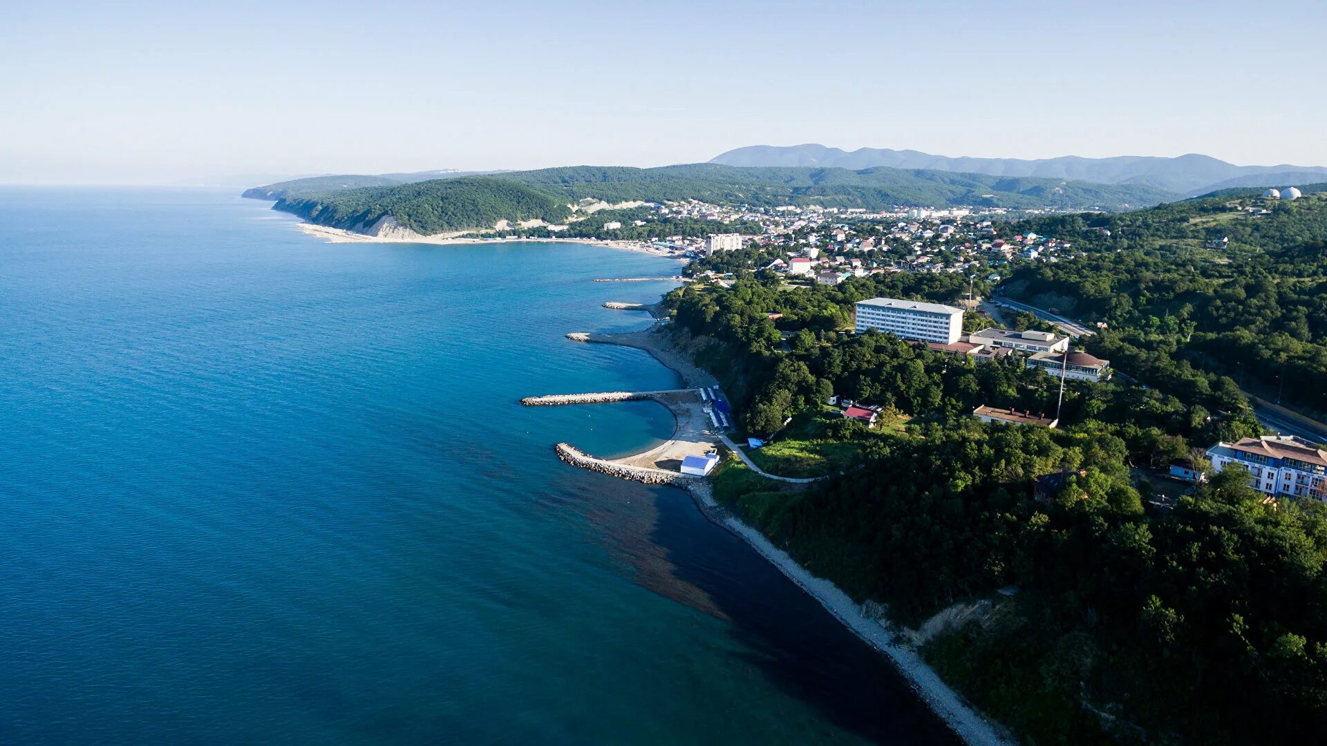 Курорты россии краснодарский край. Черное море Краснодарский край. Черноморское побережье Кавказа Анапа. Курорты Черноморского побережья Кавказа. Джубга.