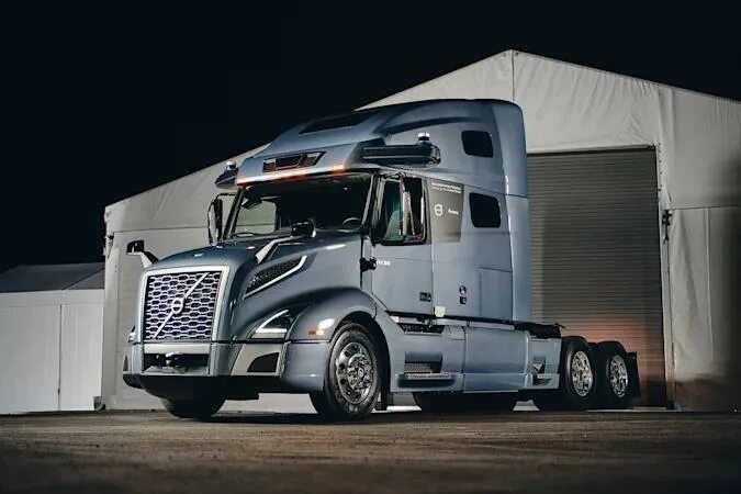 Скачать American Truck Simulator "Volvo VNL670 v1.6.4 (1.38.х)"