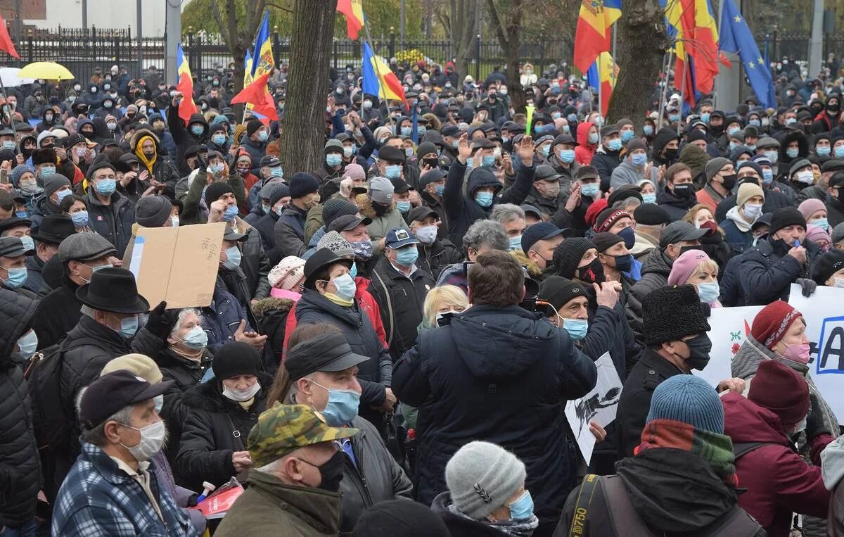 Новости молдовы сегодня за 24. Митинги в Молдавии 2022. Протесты в Молдове 2022. Митинг в Молдове сейчас 2022. Митинг в Кишиневе.