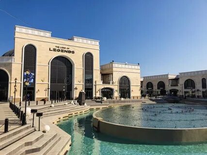 Shopping avenue lands of legends