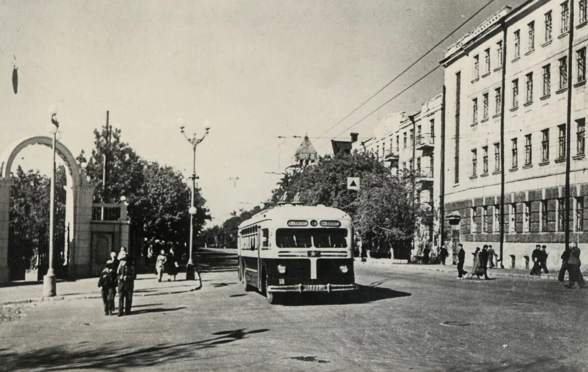 1960 Куйбышев. Самара Куйбышев Самара. Самара 1953 год. Самара улица Куйбышева 30 годы. Транспортная куйбышев