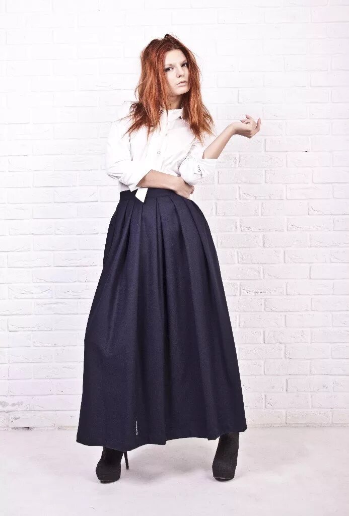 Платья длинные повседневные. Длинные юбки в пол. Длинная юбка. Юбка макси клеш черная. Длинное платье olivegrey черное.