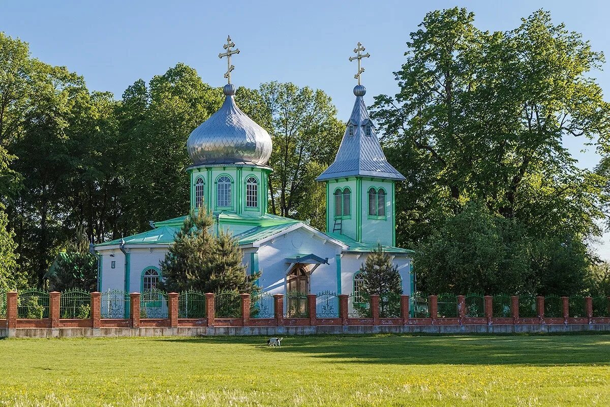 Погода ст веселая павловский район. Станица Кубанская Апшеронского района Краснодарского края. Станица Кубанская Троицкий храм. Храм в станице Кубанская Краснодарский край. Храм ст Павловская Краснодарского края.