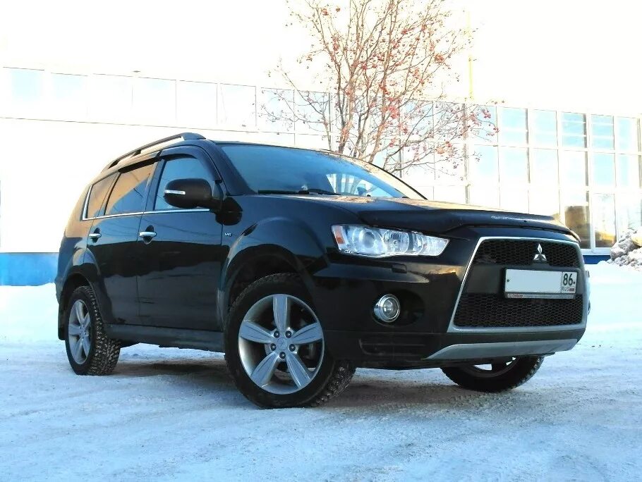 Mitsubishi outlander xl 2011. Mitsubishi outlander xl 2012 черный. Mitsubishi outlander xl 2. Ремонт mitsubishi outlander xl. Mitsubishi outlander xl roar спойлер.
