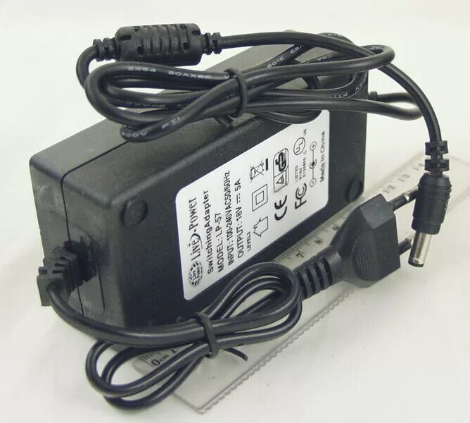 Блок питания dc 15v, 1a коннектор 3,5 мм внутренний. Блок питания 18v 5a lp-57. Tec 18 блок питания. Блок питания 18-20 в. Адаптер 18 вольт.