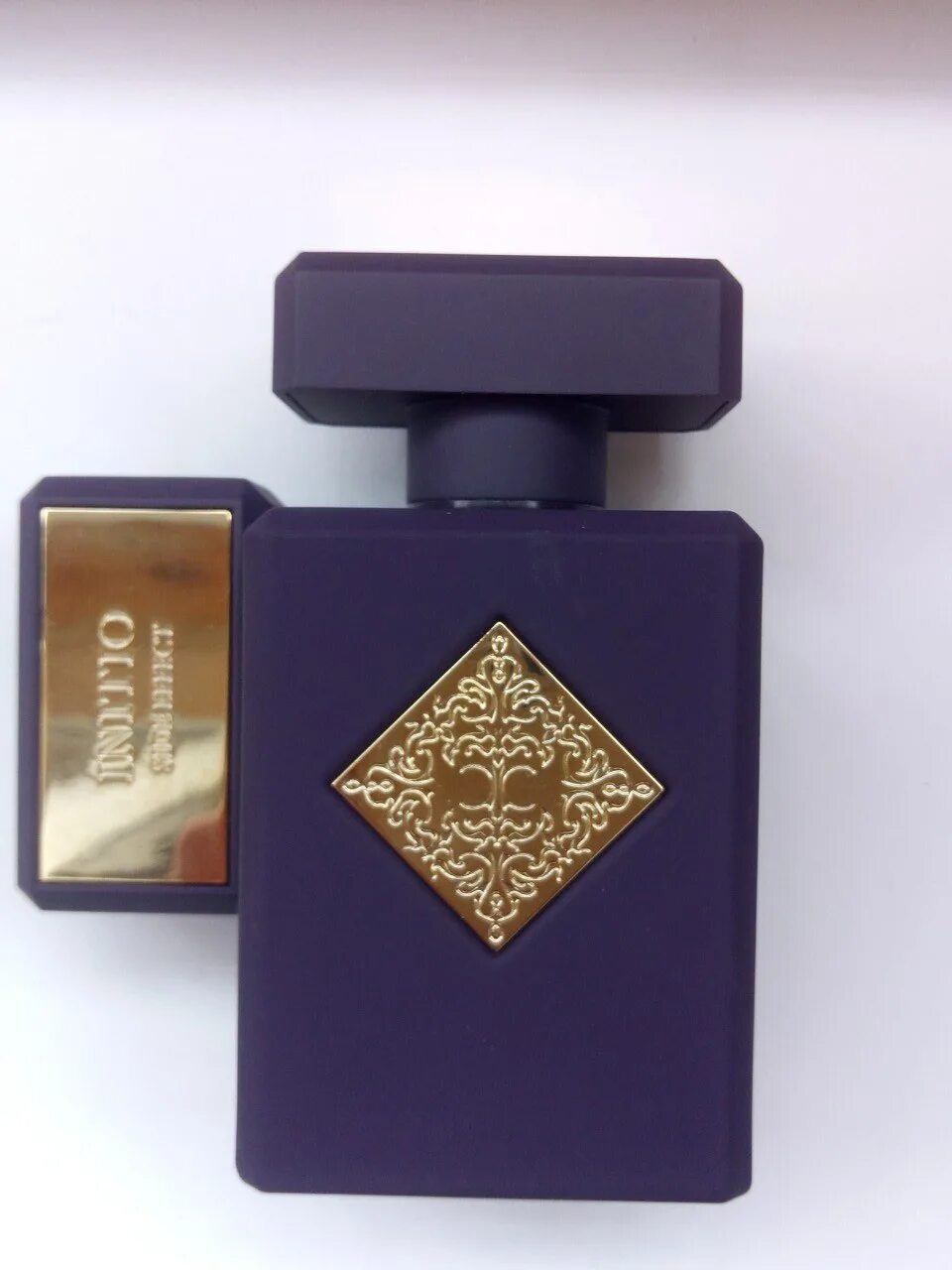 Initio prives psychedelic love. Initio Parfums Psychedelic Love. Initio Rehab(инитио Рехаб ). Initio Parfums prives Psychedelic.