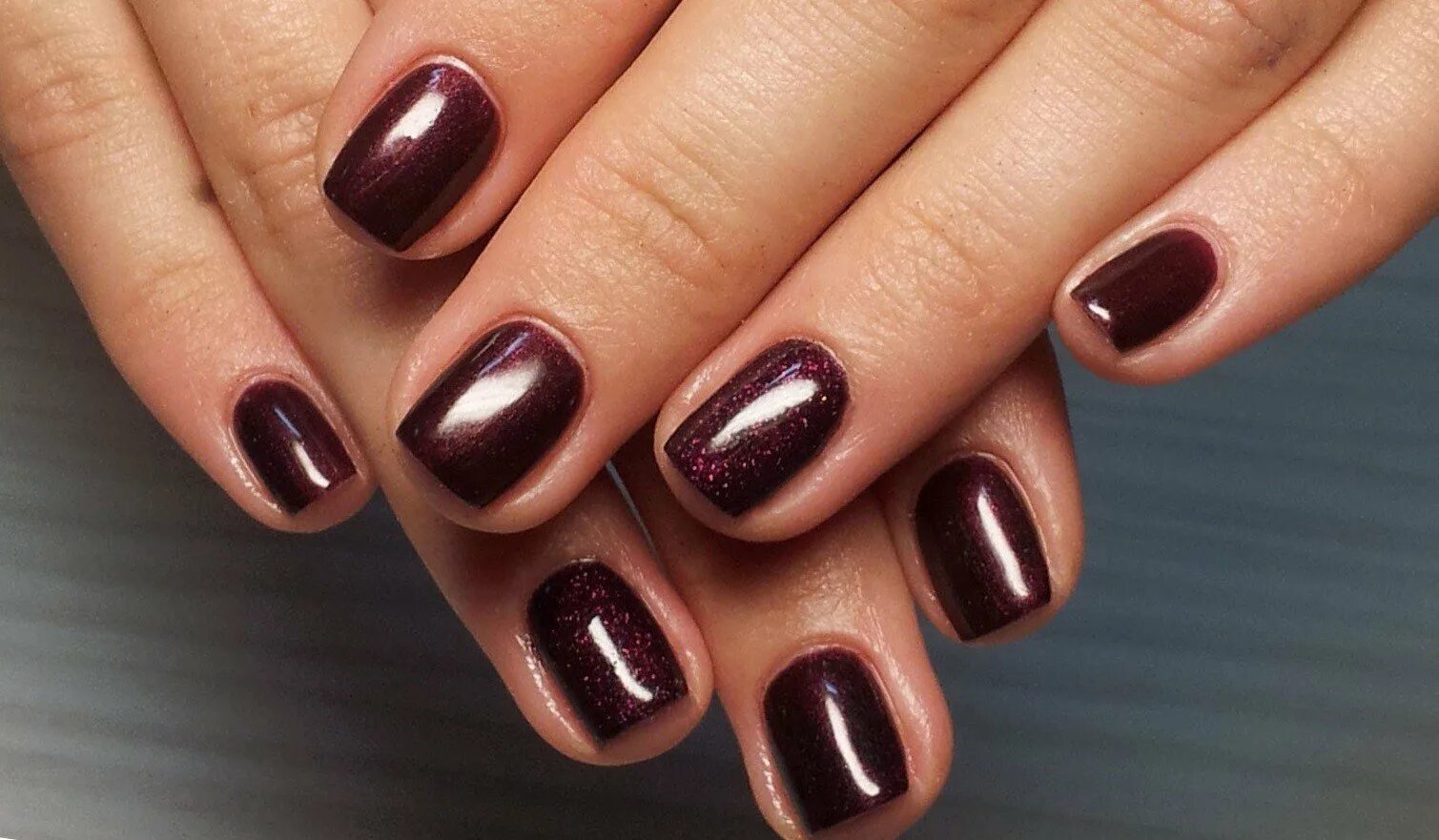 Глазирователь шеллак. Глазирующие агенты пищевые добавки. Глазирователь шеллак. Бордовый маникюр с втиркой. Shellac wildfire cnd на ногтях.