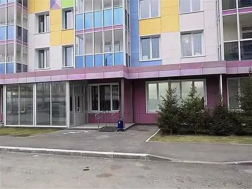 Кронштадтская 47 пермь. Б-р кронштадтский, 7а, цокольный этаж, 1. Кронштадтский бульвар дом 47. Сдэк кронштадтский бульвар 7а. Цветы прикамья жилой комплекс.