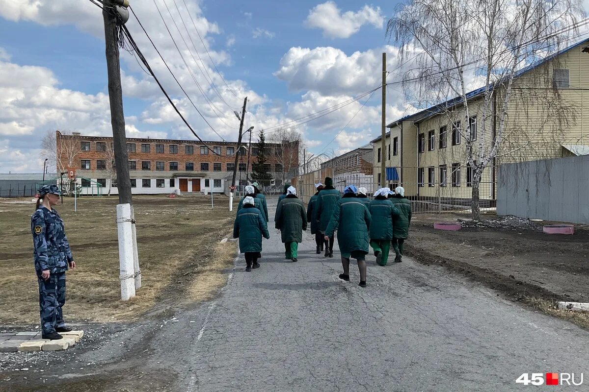 Осужденных. Женская тюрьма город воркута. Исправительная колония 1 владикавказ. Осужденный. Камера заключенных.