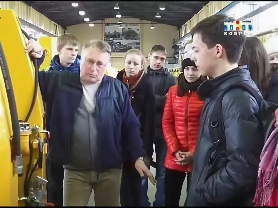 Электромеханический завод котлас. Кэмз карпинский электромашиностроительный завод. Директор завода кэмз ковров. Медцентр оао кэмз. Кэмз ковров.