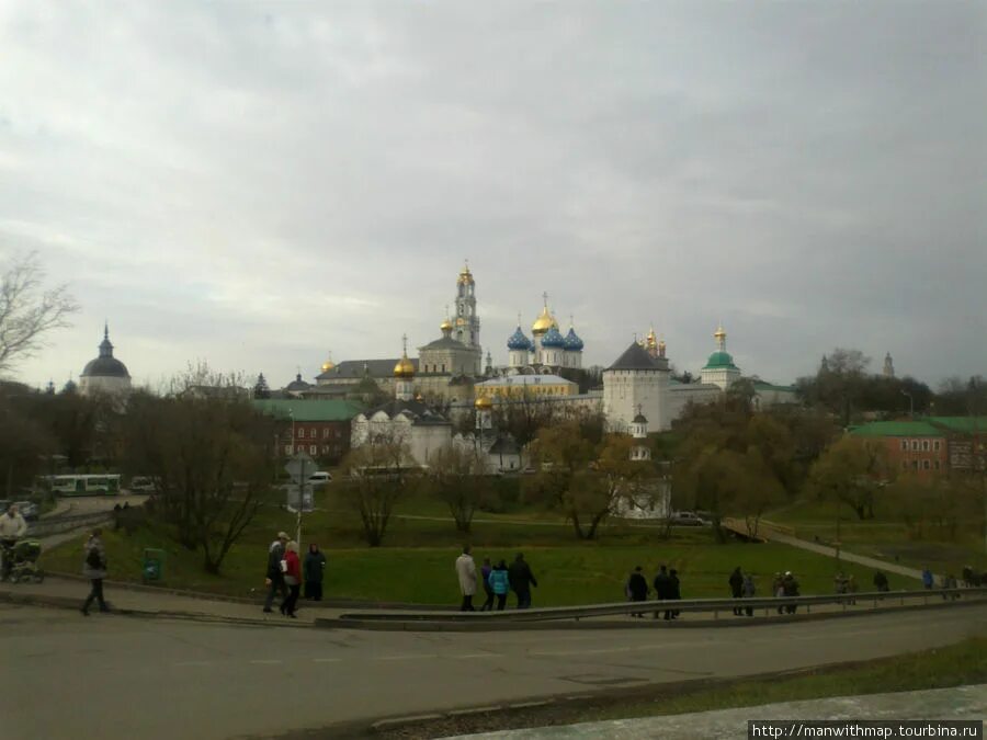 Сергиев посад прогулка по улицам города. Среди нас сергиев посад. Сергиев посад улицы. Среди нас сергиев посад. Сергиев пасад или посад.