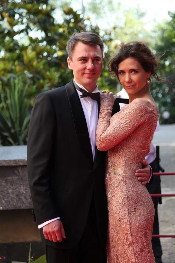 Катя климова муж. Актриса екатерина климова 2022. Игорь петренко и екатерина климова. Екатерина климова и месхи. Мужья кати климовой.