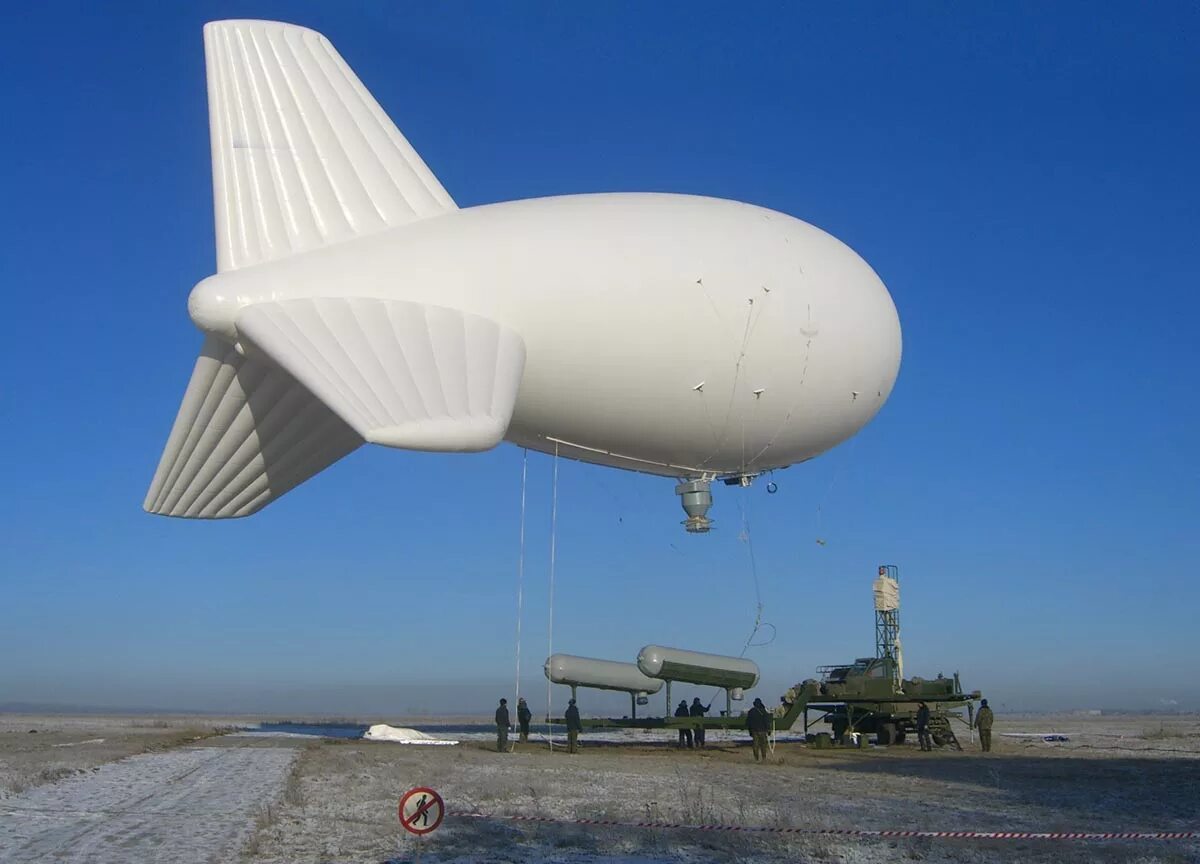 какова внутренняя энергия гелия заполняющего аэростат объемом. масса оболочки воздушного шара 210. определите внутреннюю энергию гелия заполняющего аэростат объемом 80. какова внутренняя энергия гелия. задачи на внутреннюю энергию.