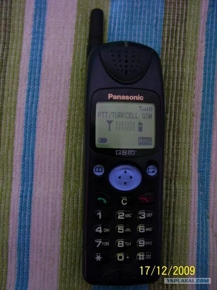 Панасоник g55 телефон. Panasonic с антенной 2000. Панасоник телефон маленький с антенной 2000. Панасоник старый с антенной.