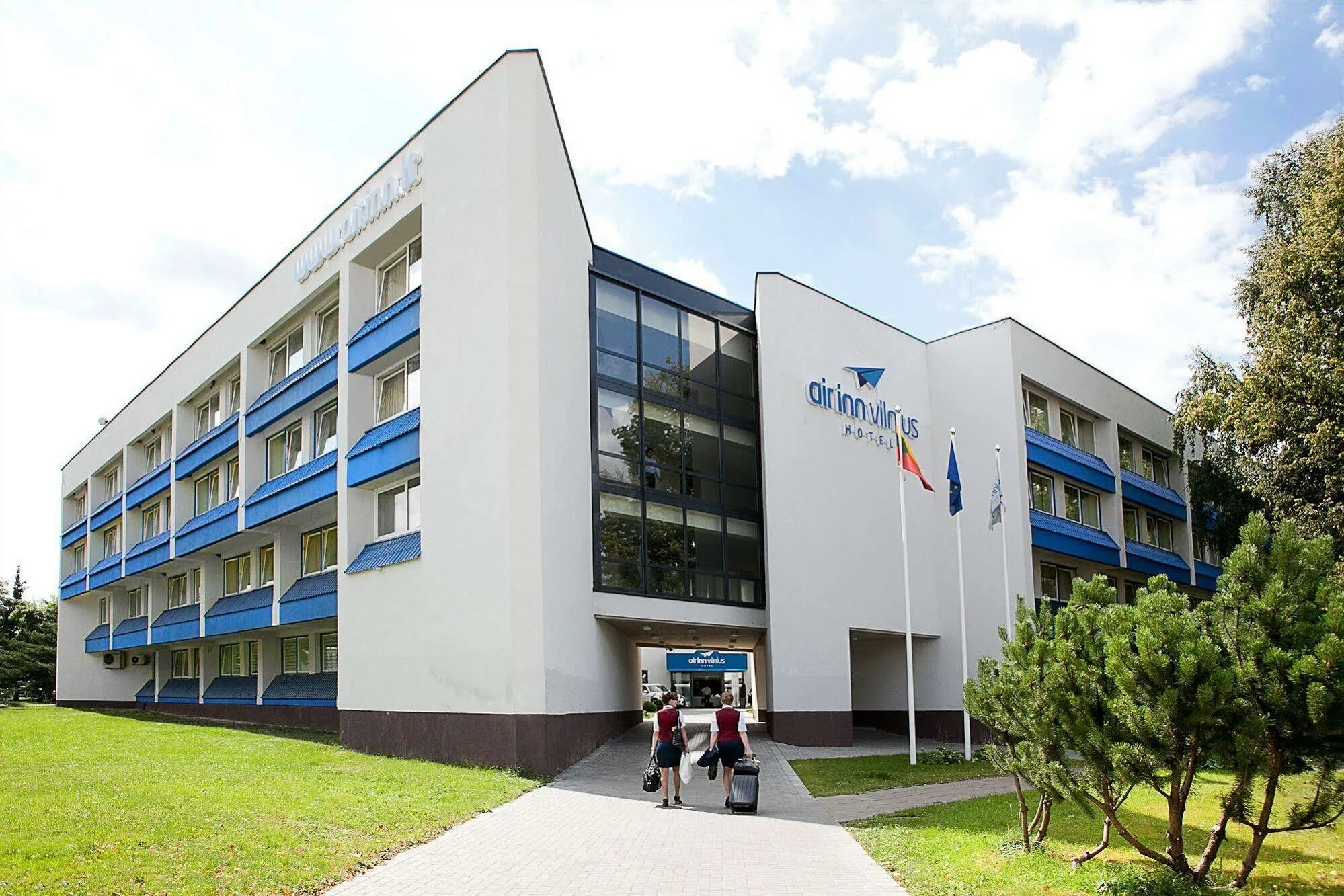 Гостиница литва. Эрдоган вильнюс гостиница. Отель в центре литвы. Вильнюс гостиница литва. Вильнюс гостиница компартии литвы.