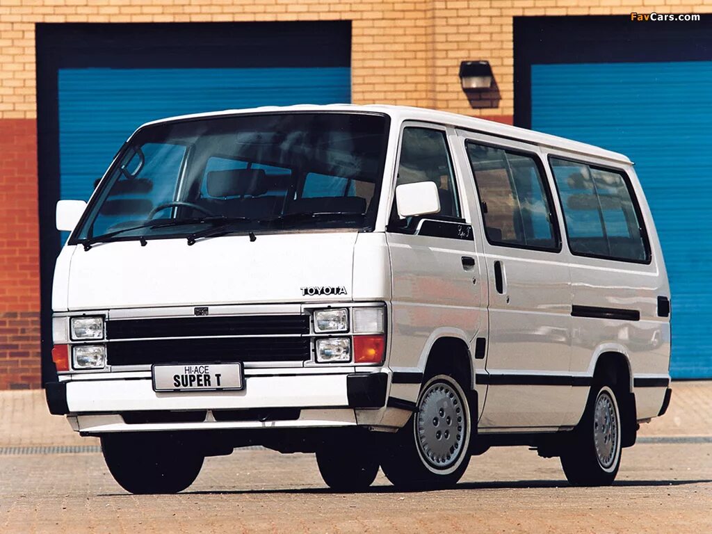 Toyota Hiace 1 поколение. Toyota Hiace 2 поколение. Минивэн Тойота Hiace. Toyota Hiace 1985. Toyota hiace поколения