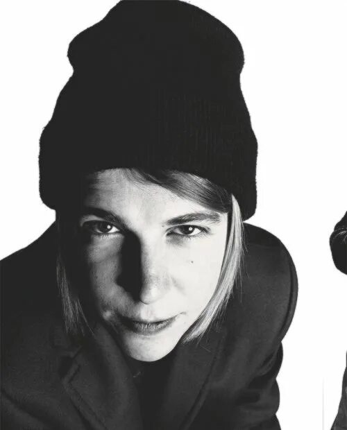 Tom another. Tom odell. tom peter odell. том оделл в детстве. tom odell в детстве.