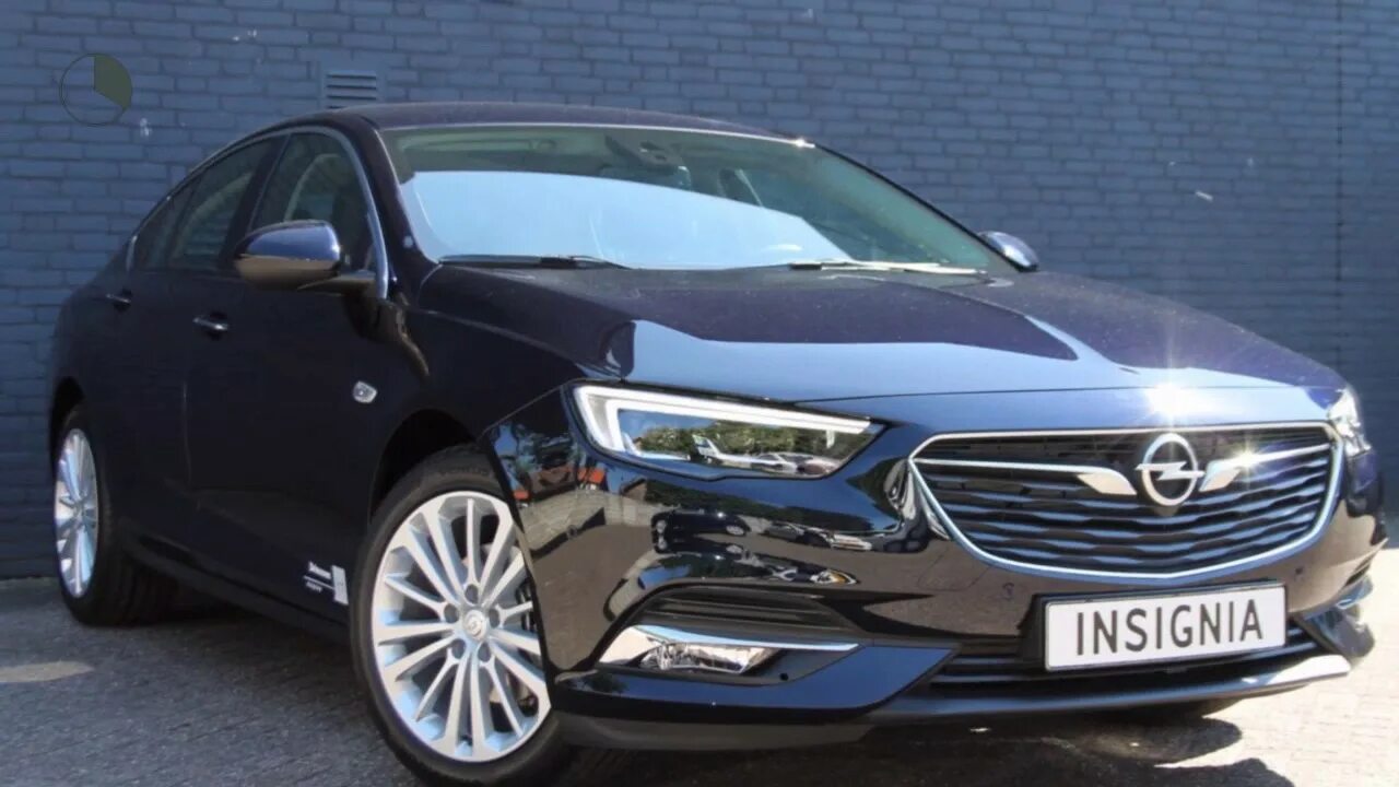 8 мт. Opel insignia 2011. Опель инсигния 1. 8 механика. Opel insignia 1.